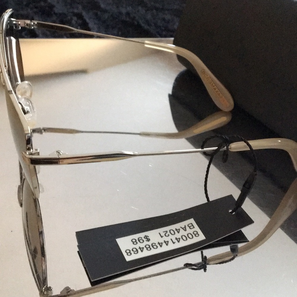 🤓 glasses - Picture 2 of 2